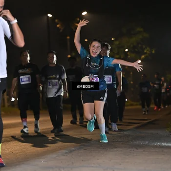Runner Photo 4365512