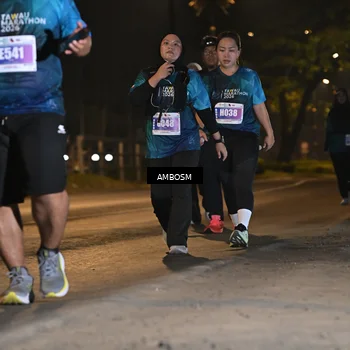 Runner Photo 4365560