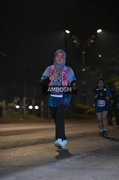 Runner Photo 4366077