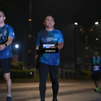 Runner Photo 4366104
