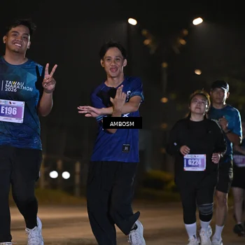 Runner Photo 4366370
