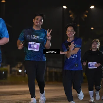 Runner Photo 4366380