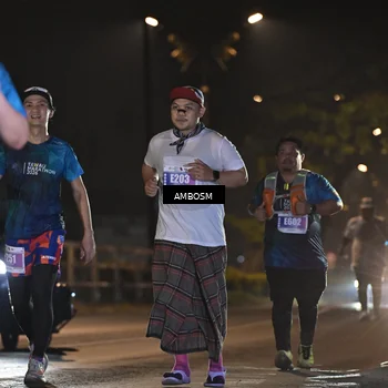 Runner Photo 4366601