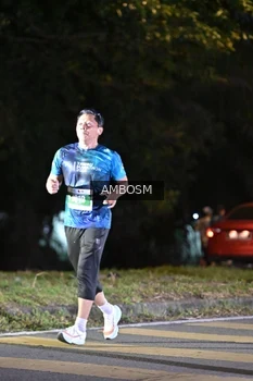 Runner Photo 4369708