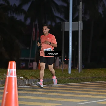 Runner Photo 4369764