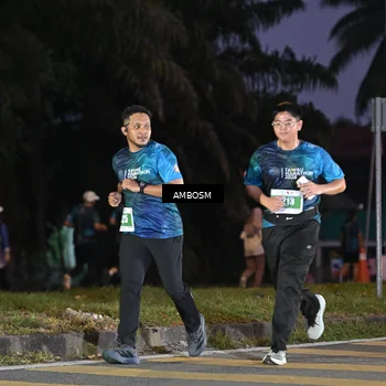Runner Photo 4369864