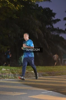 Runner Photo 4369922