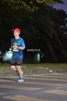 Runner Photo 4369932