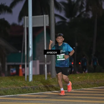 Runner Photo 4369957