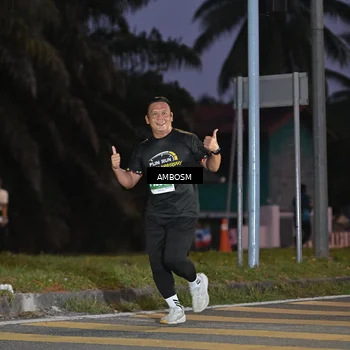 Runner Photo 4369975