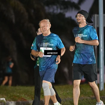 Runner Photo 4370071
