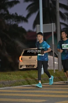 Runner Photo 4370098