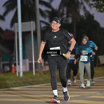 Runner Photo 4370115