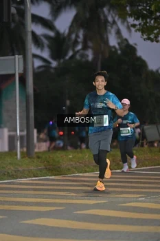 Runner Photo 4370214
