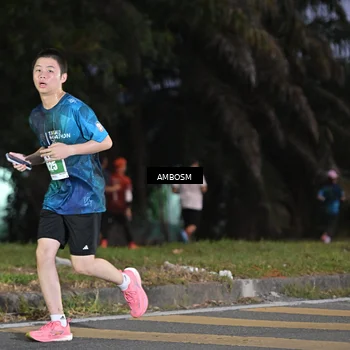 Runner Photo 4370284