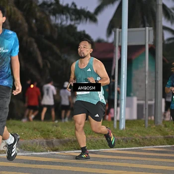 Runner Photo 4370343