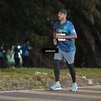 Runner Photo 4370355