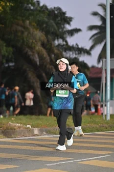 Runner Photo 4370580