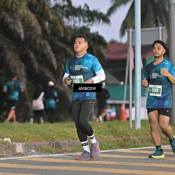 Runner Photo 4370975