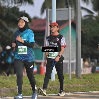 Runner Photo 4371001