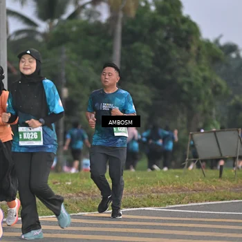 Runner Photo 4371026
