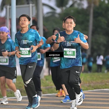 Runner Photo 4371055