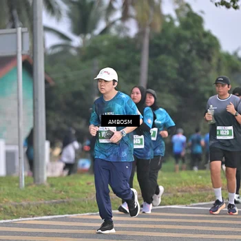 Runner Photo 4371347