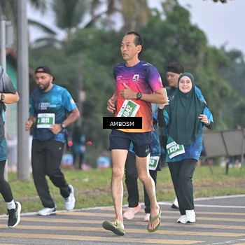 Runner Photo 4371352
