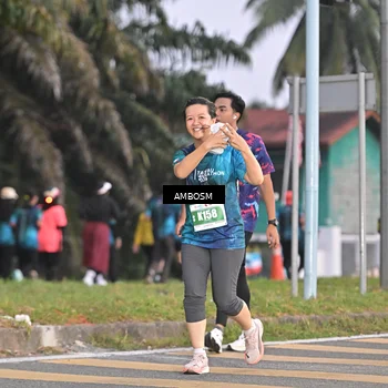 Runner Photo 4371366