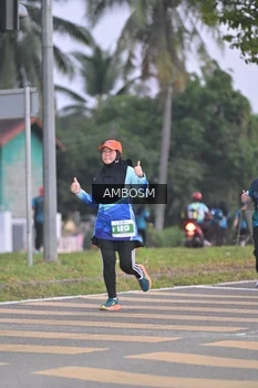 Runner Photo 4371368