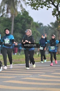 Runner Photo 4371395