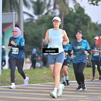 Runner Photo 4371413