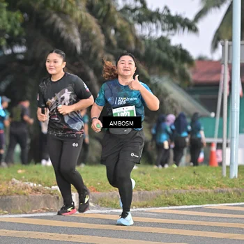 Runner Photo 4371512