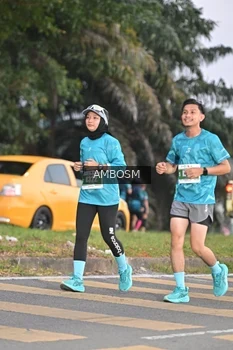 Runner Photo 4371597