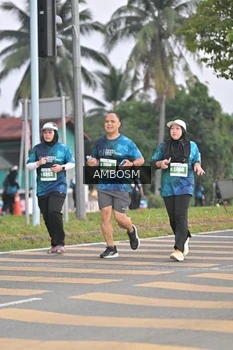 Runner Photo 4371656