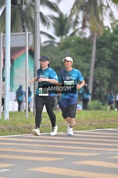 Runner Photo 4371667