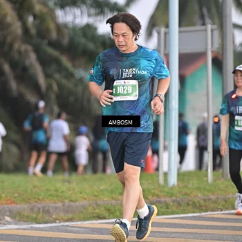 Runner Photo 4371843