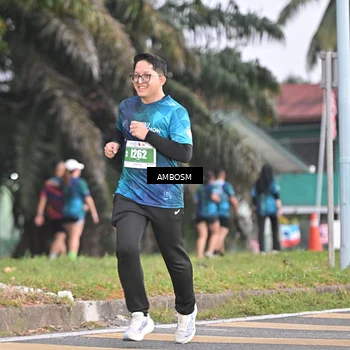 Runner Photo 4371956