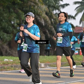 Runner Photo 4372303
