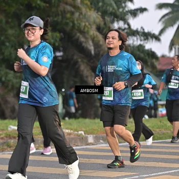 Runner Photo 4372315