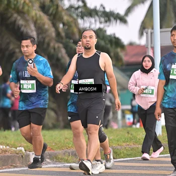 Runner Photo 4372366
