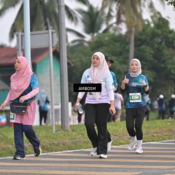 Runner Photo 4372445