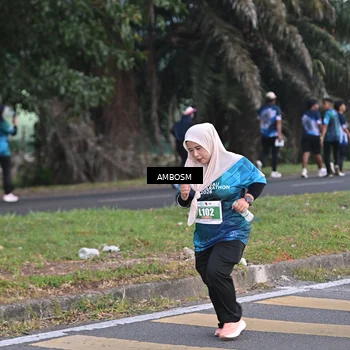 Runner Photo 4372671