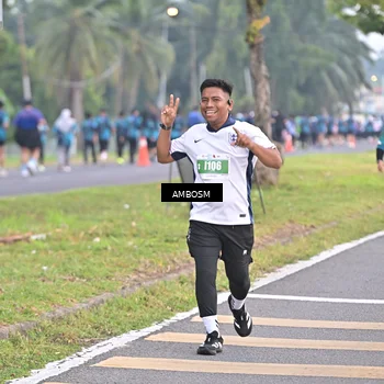Runner Photo 4372800