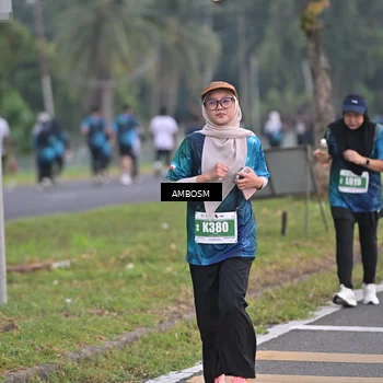 Runner Photo 4373179