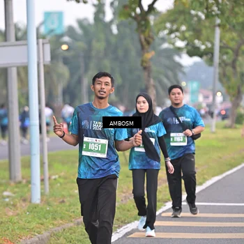 Runner Photo 4373350