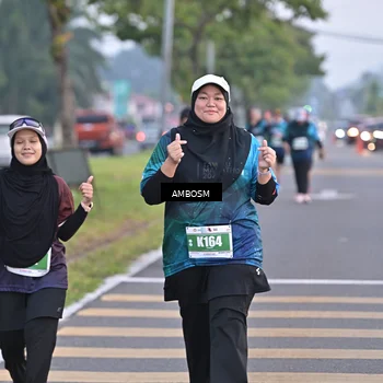 Runner Photo 4373446