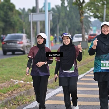 Runner Photo 4373463