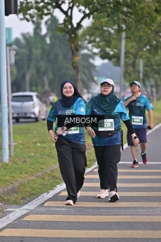 Runner Photo 4373492