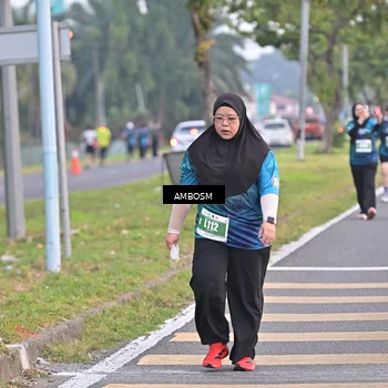 Runner Photo 4373498
